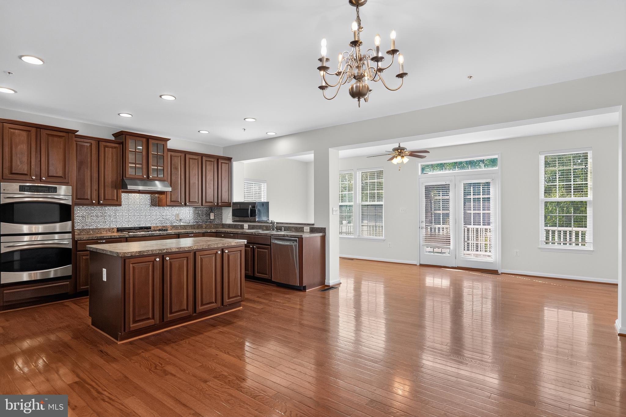 THE PRESERVE AT PISCATAWAY - Residential