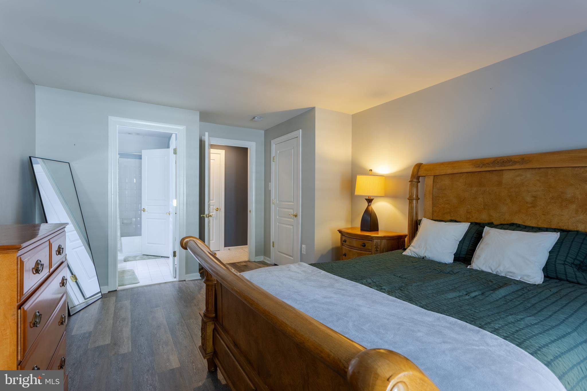 PERRY HALL MEADOWS - Residential