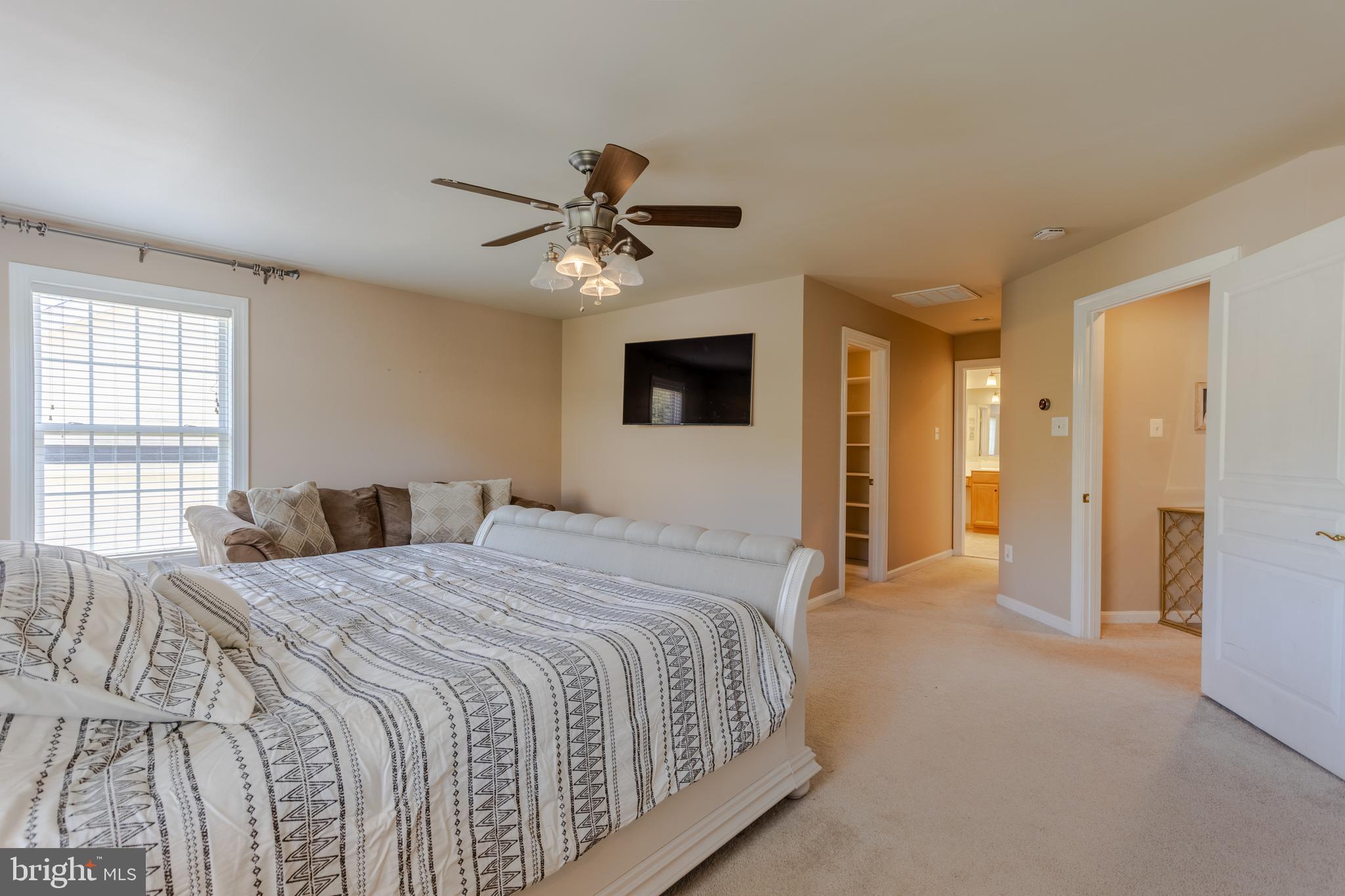 PERRY HALL MEADOWS - Residential