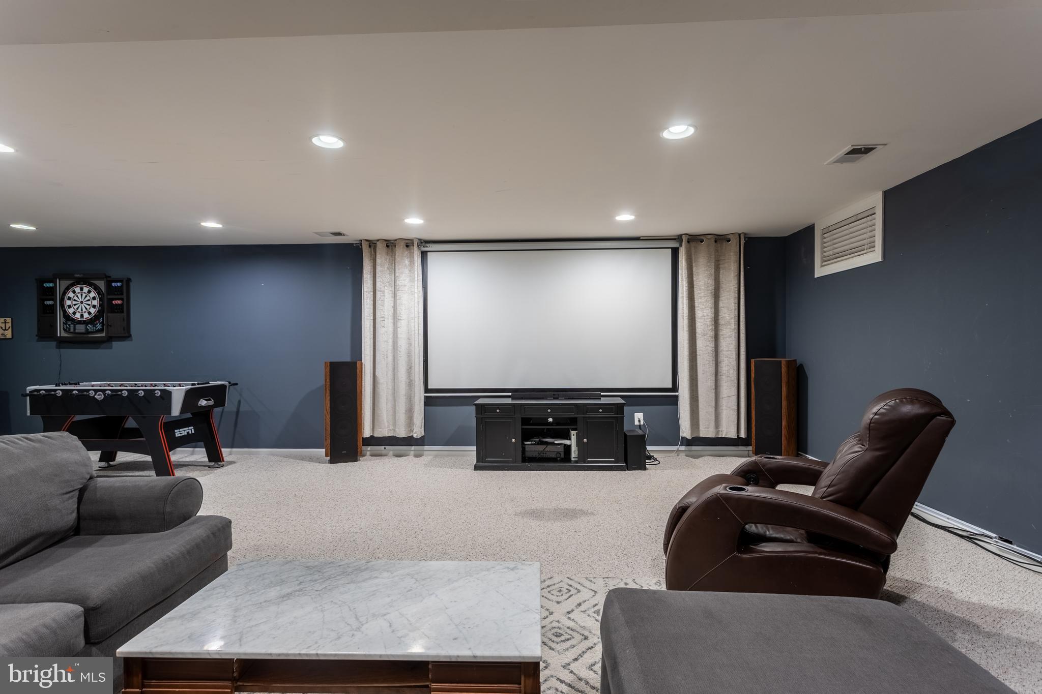 PERRY HALL MEADOWS - Residential