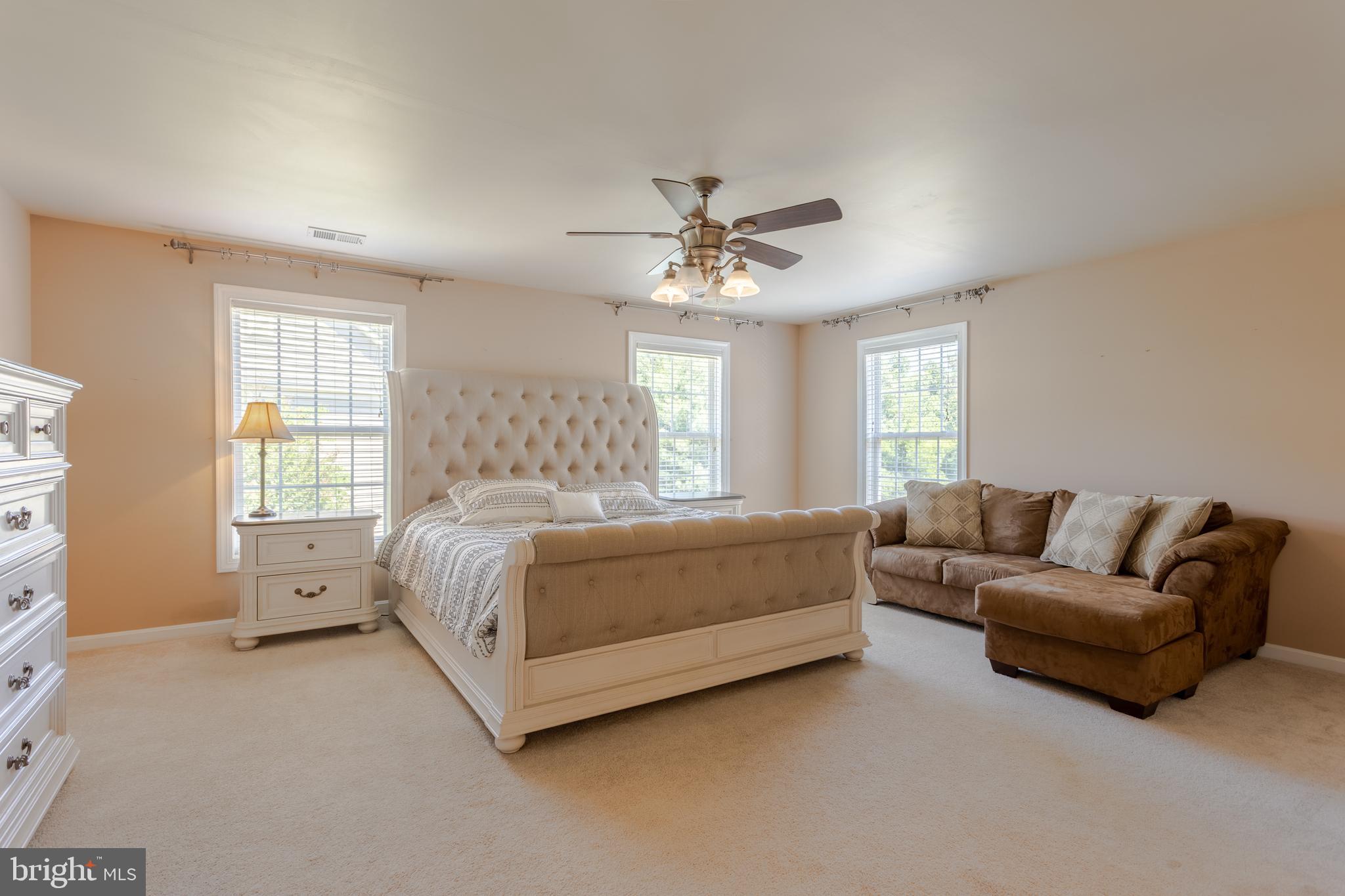 PERRY HALL MEADOWS - Residential