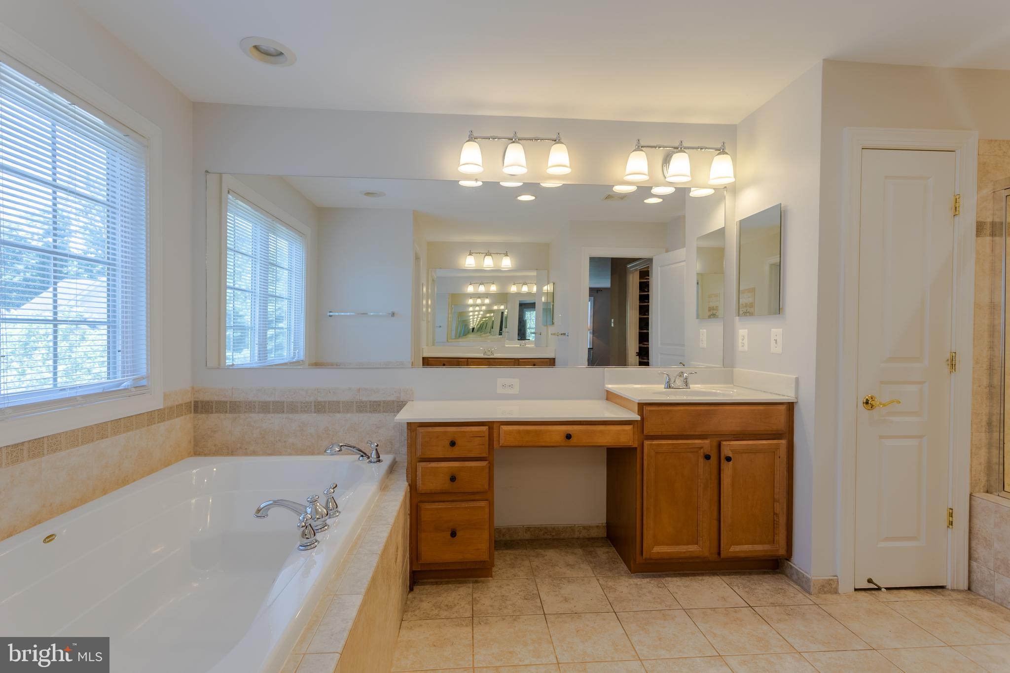 PERRY HALL MEADOWS - Residential