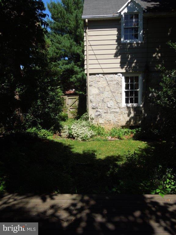ELMWOOD - Residential