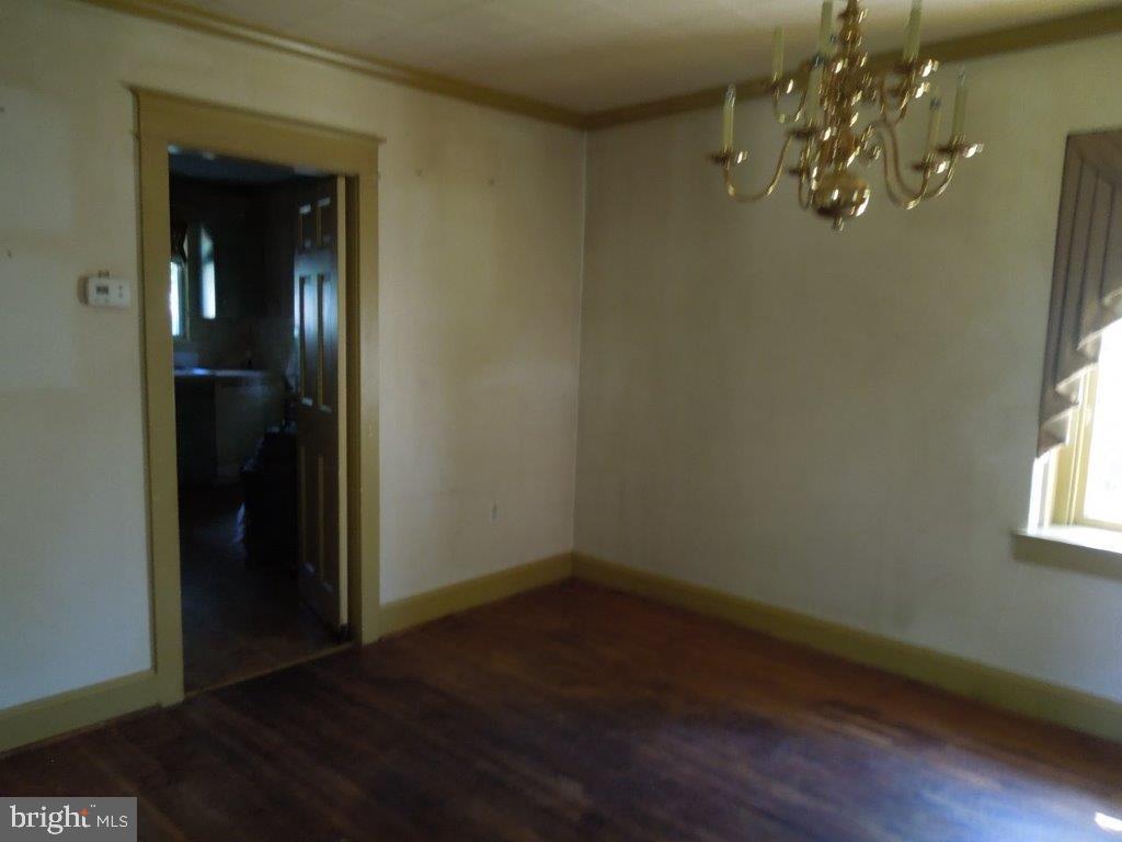 ELMWOOD - Residential