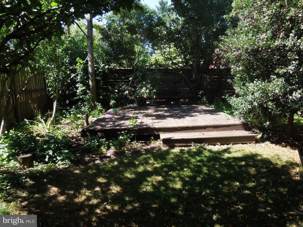 ELMWOOD - Residential