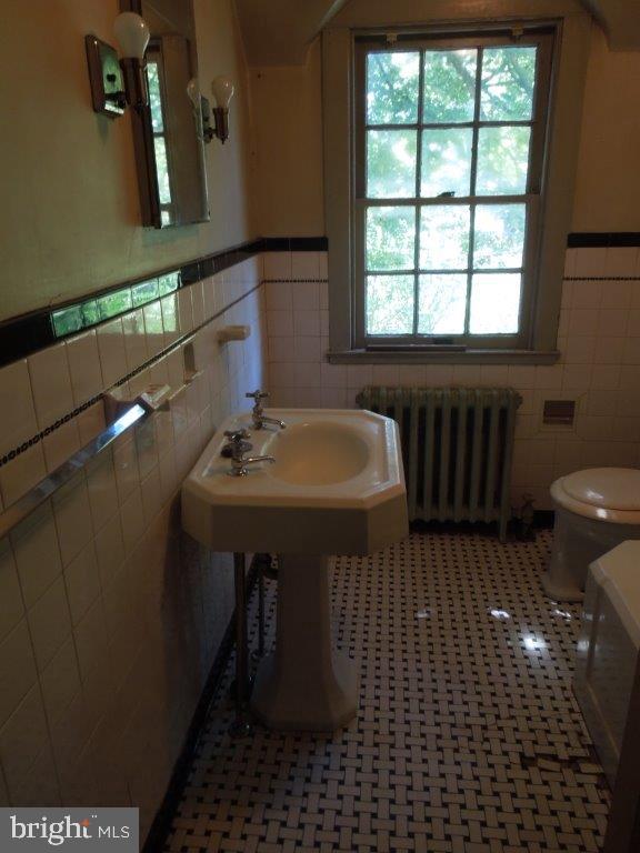 ELMWOOD - Residential