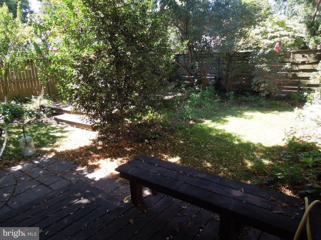 ELMWOOD - Residential