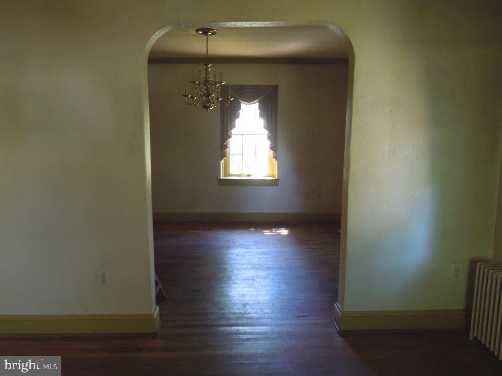 ELMWOOD - Residential