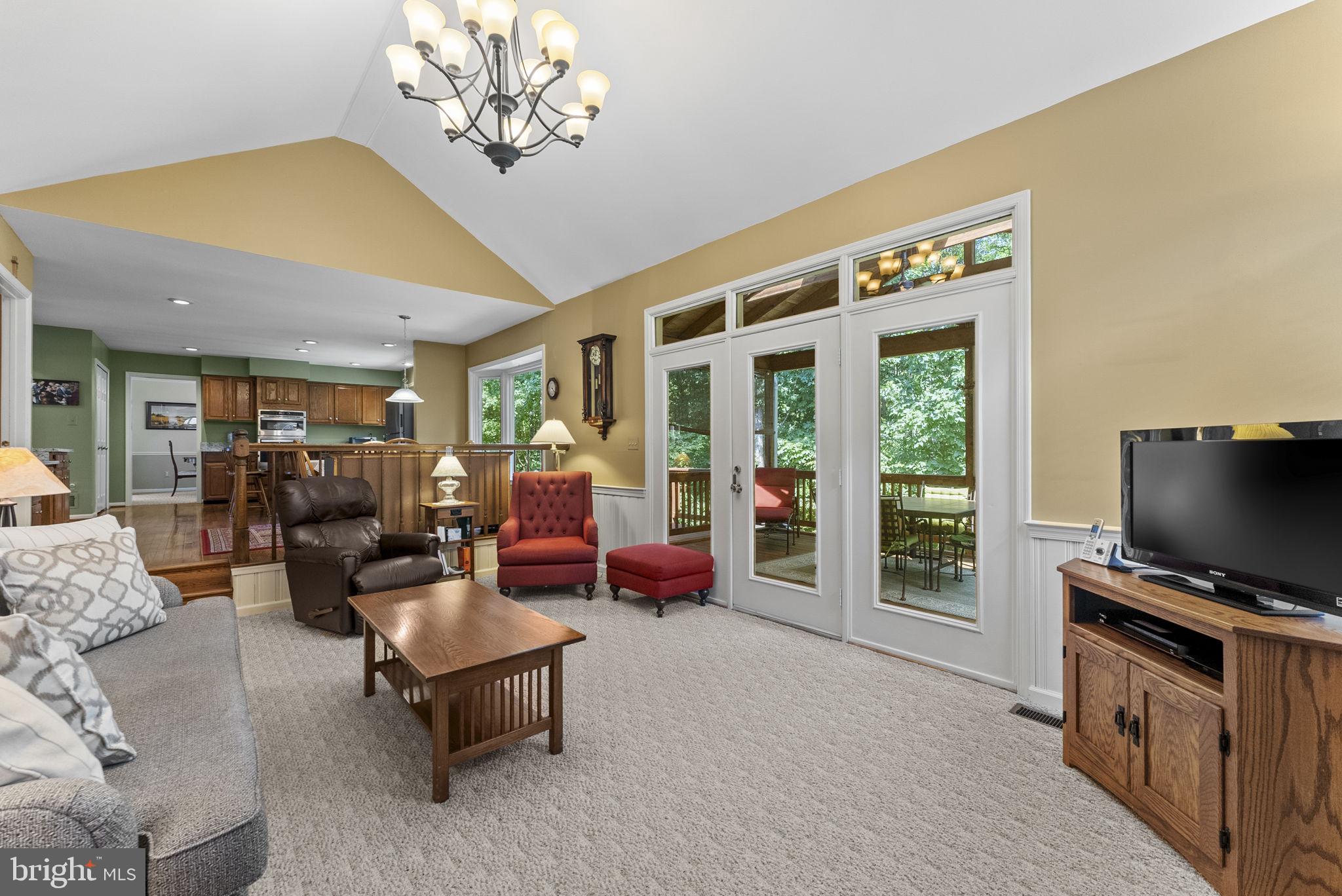 LITTLE ROCKY RUN - Residential