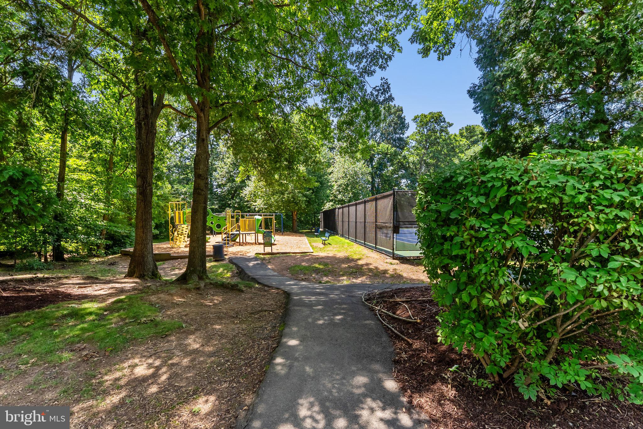 LITTLE ROCKY RUN - Residential