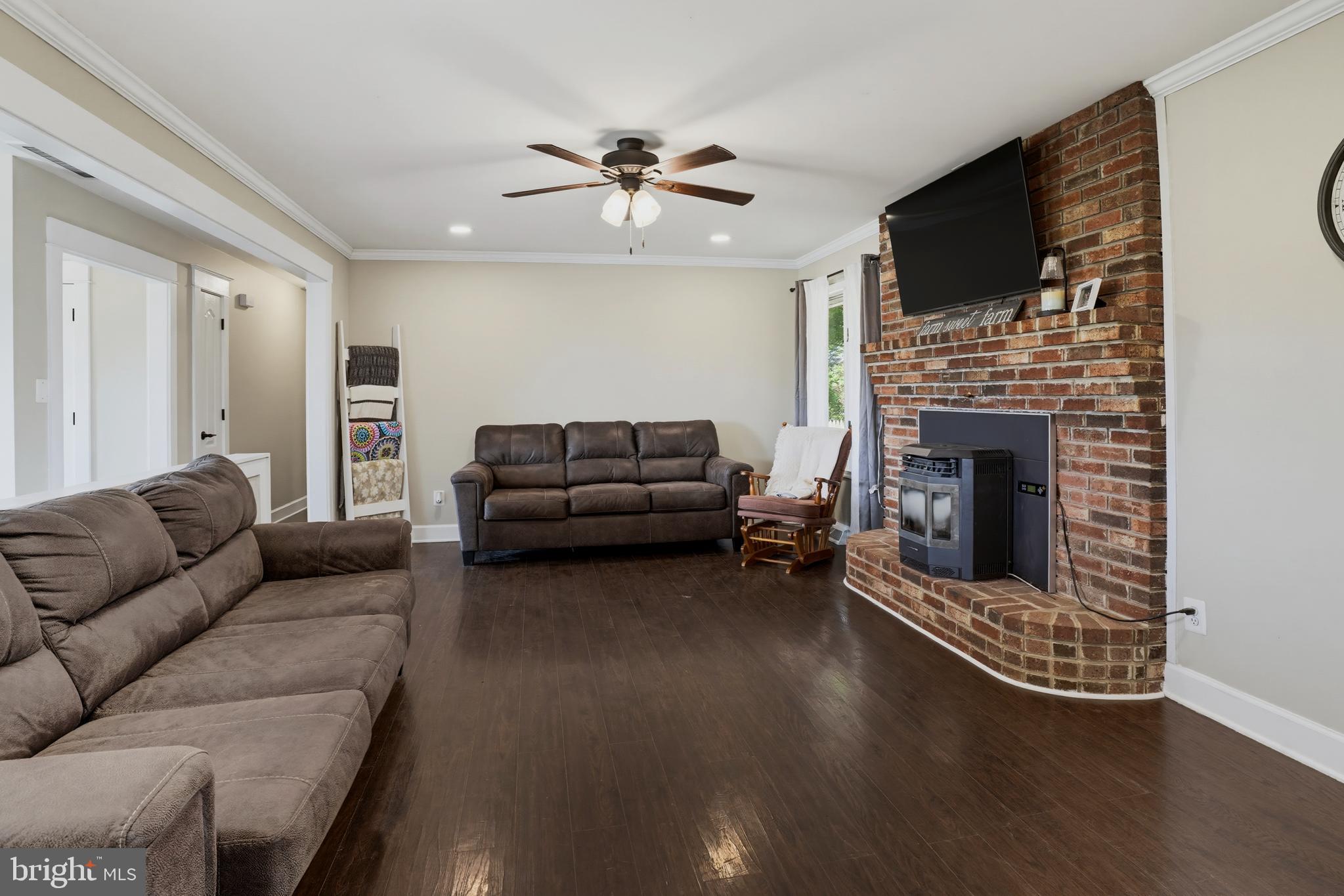 SCOTCH POINT - Residential