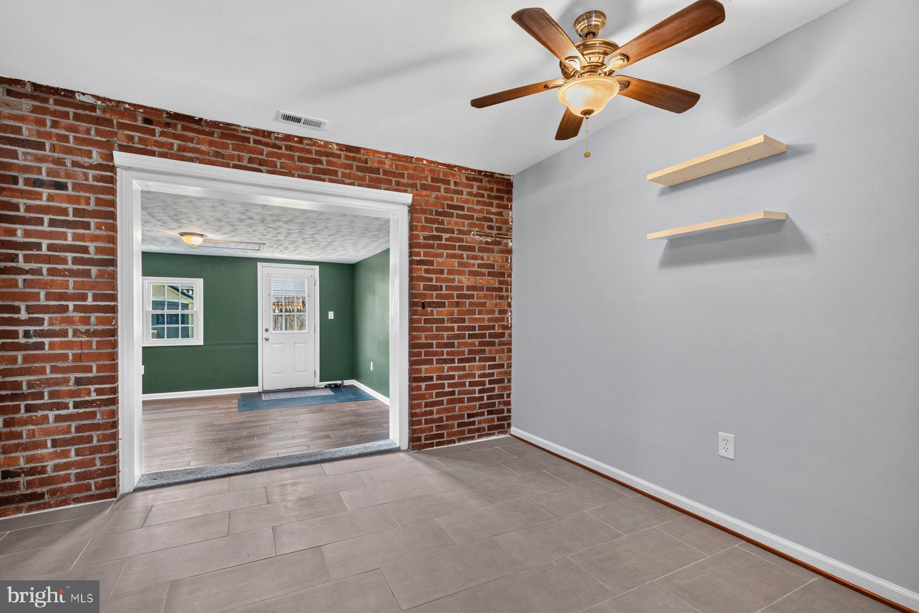 TANEYTOWN VILLAGE - Residential