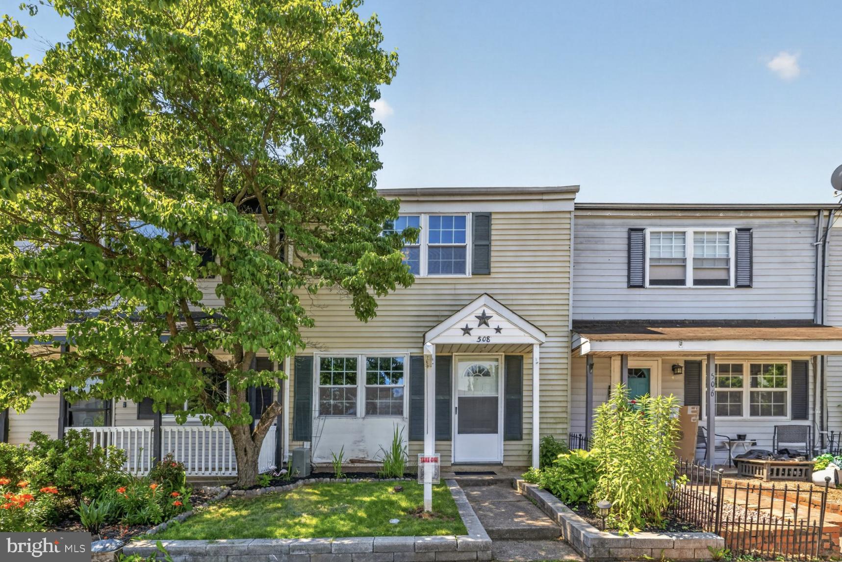 TANEYTOWN VILLAGE - Residential