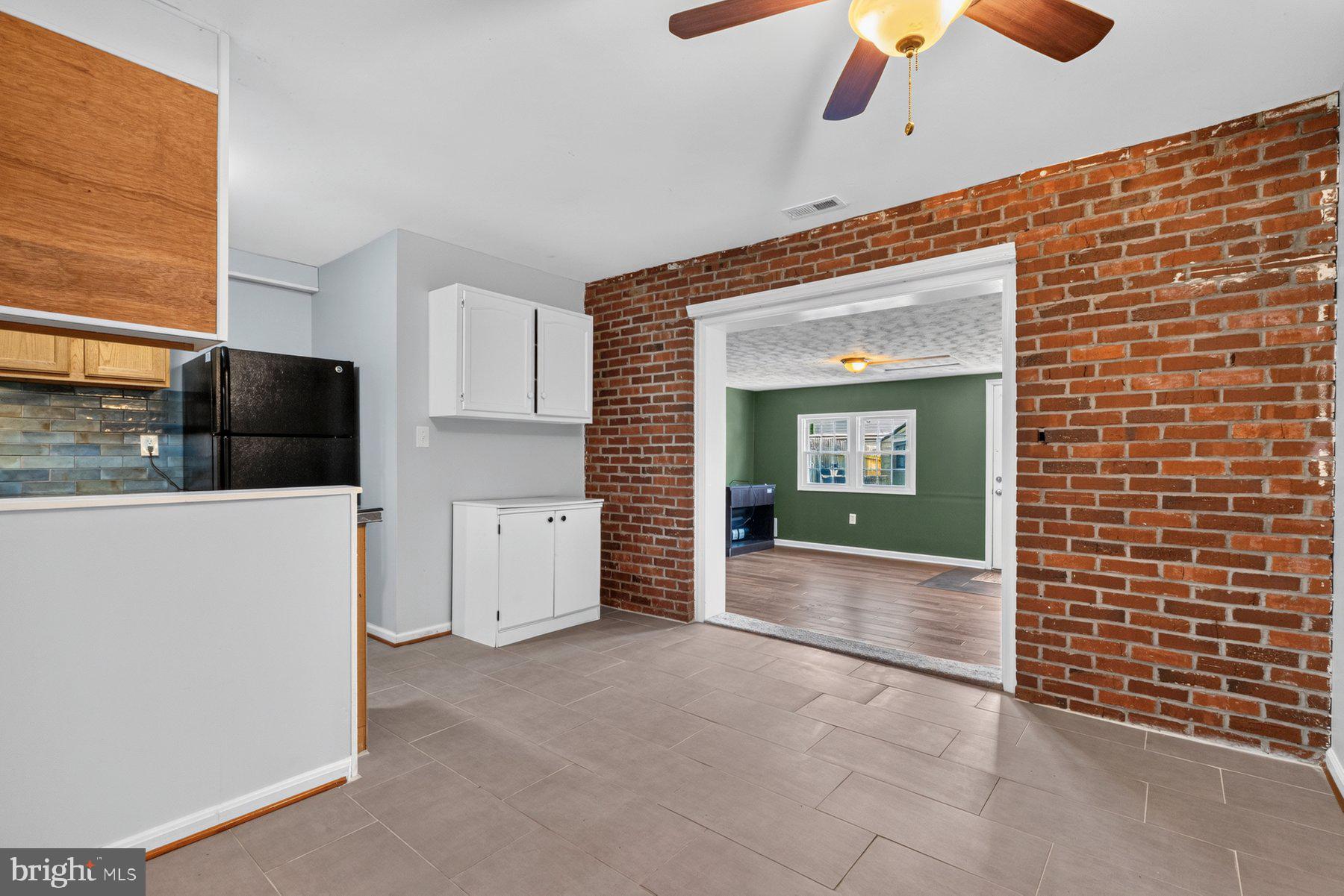 TANEYTOWN VILLAGE - Residential