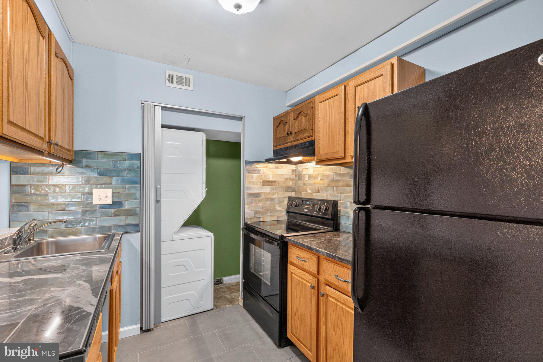 TANEYTOWN VILLAGE - Residential
