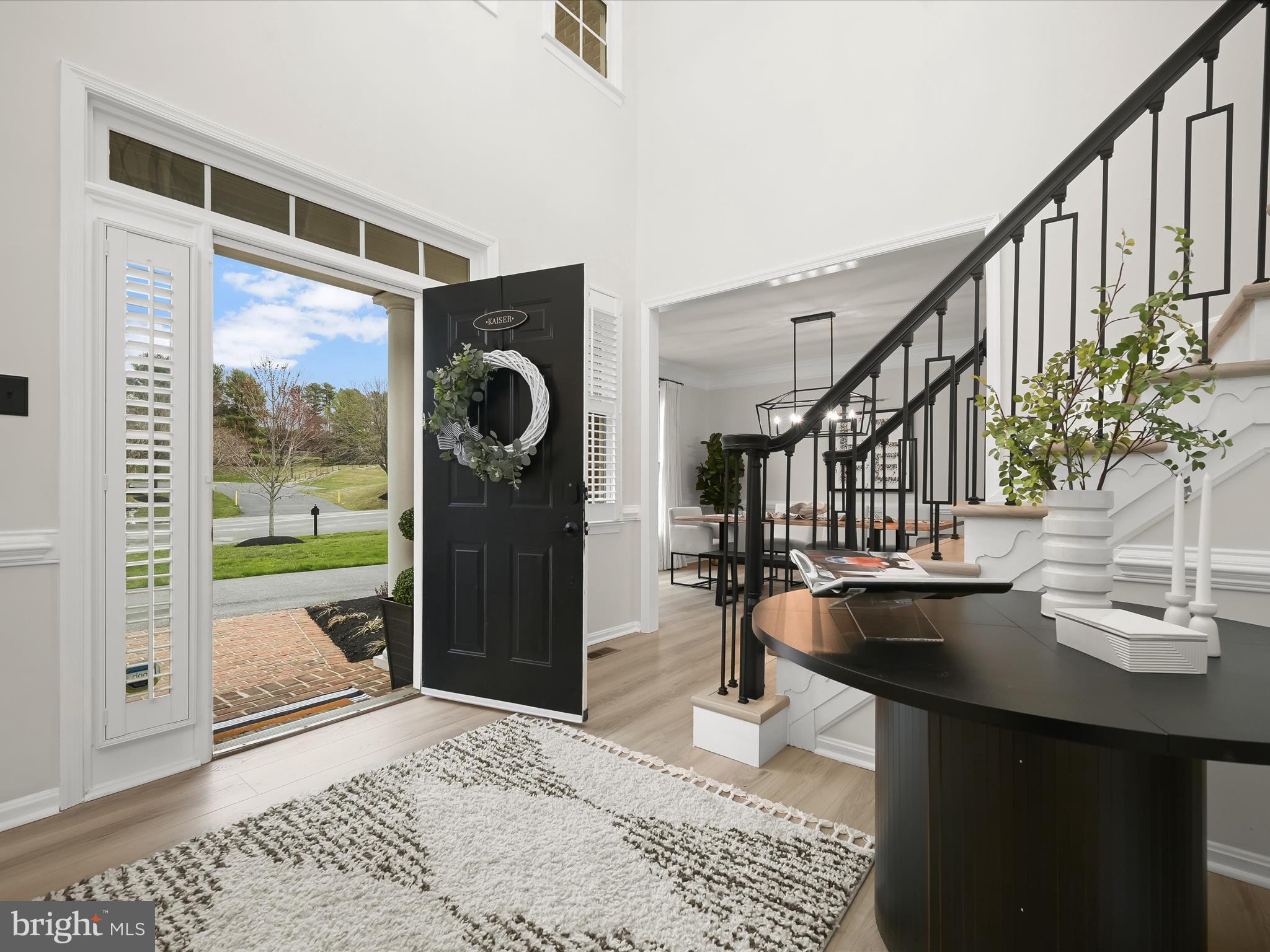 FOX VALLEY ESTATES - Residential