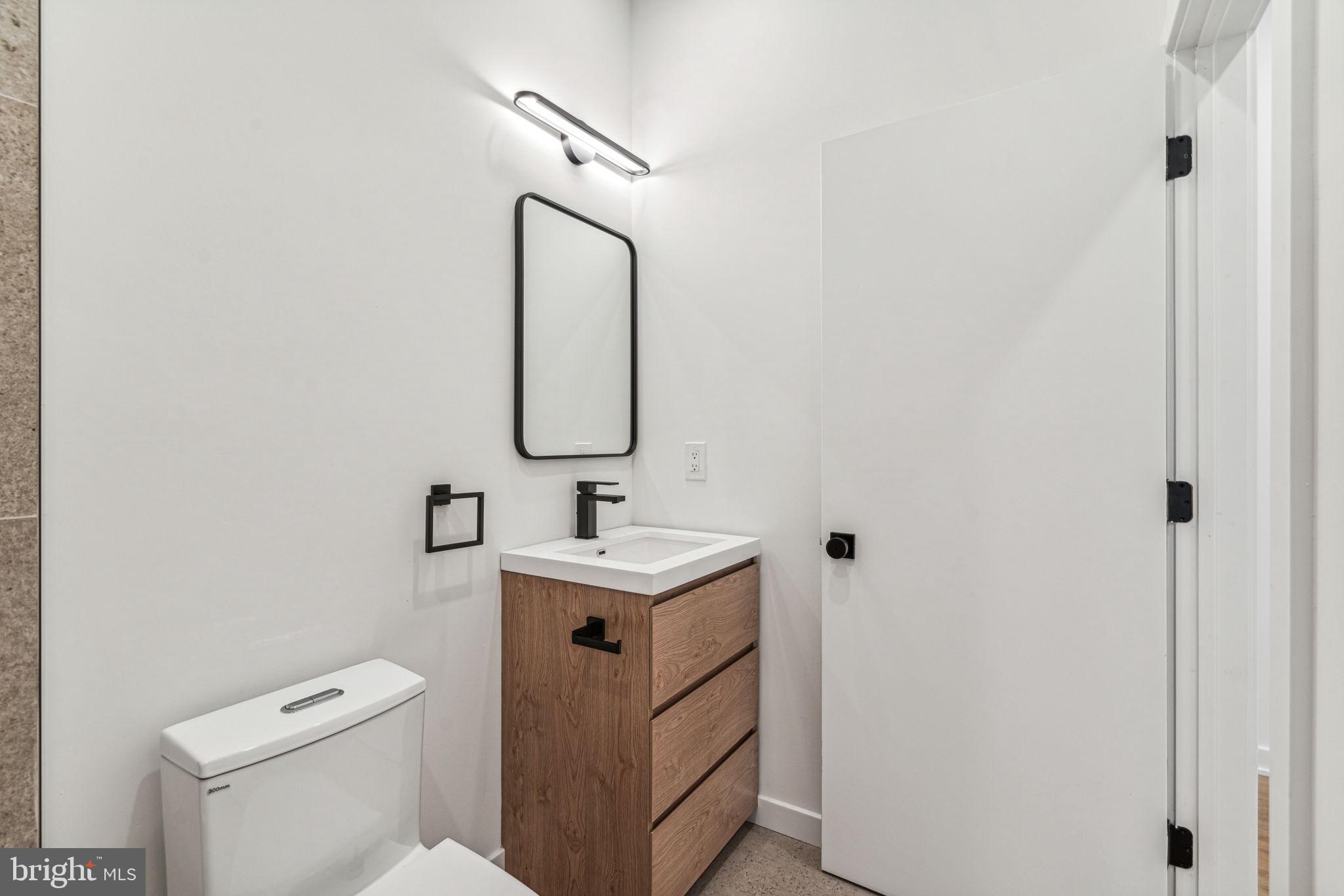 FAIRMOUNT - Residential