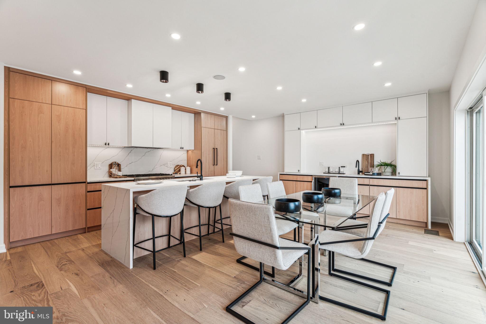 FAIRMOUNT - Residential