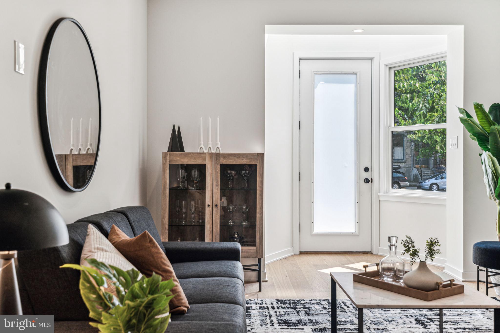 FAIRMOUNT - Residential