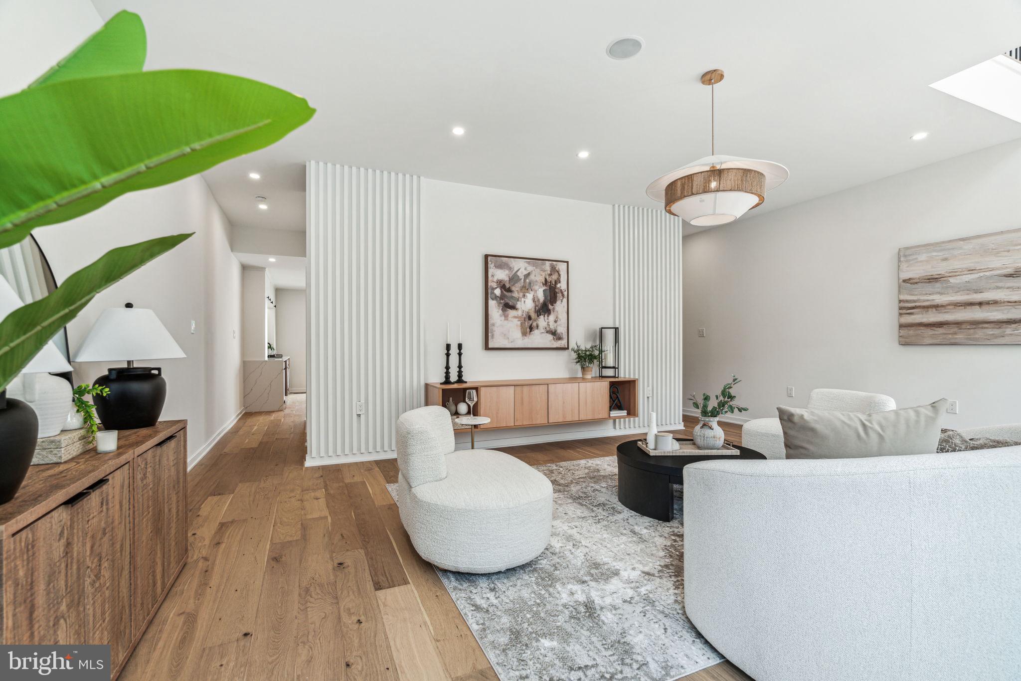 FAIRMOUNT - Residential
