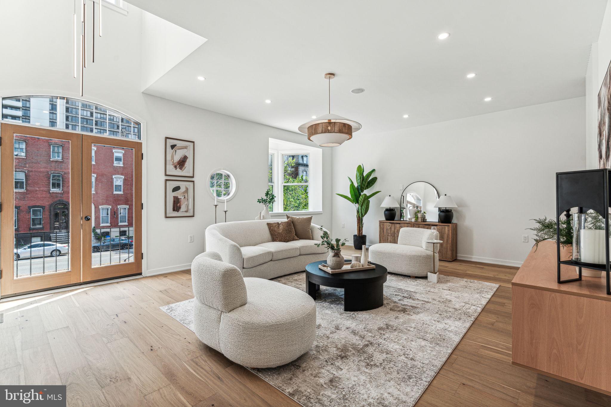 FAIRMOUNT - Residential