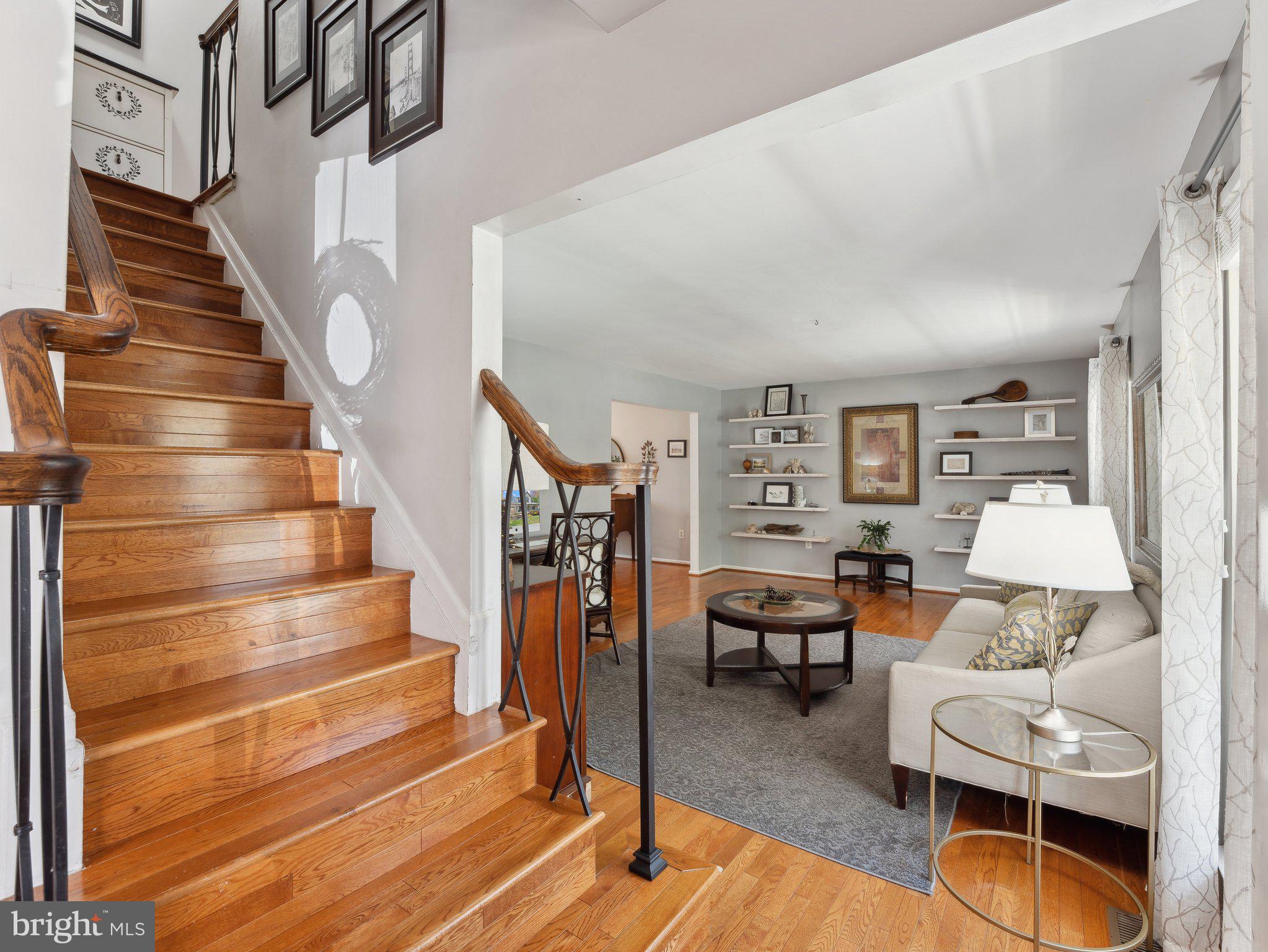 LAKE RIDGE - Residential