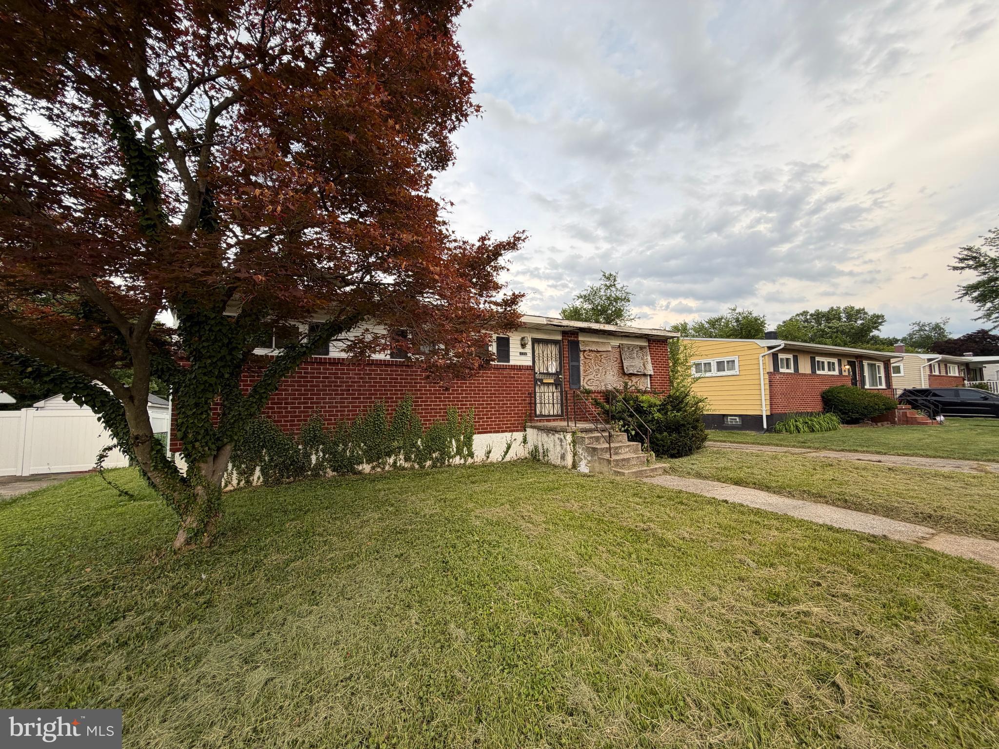 LOCHEARN - Residential