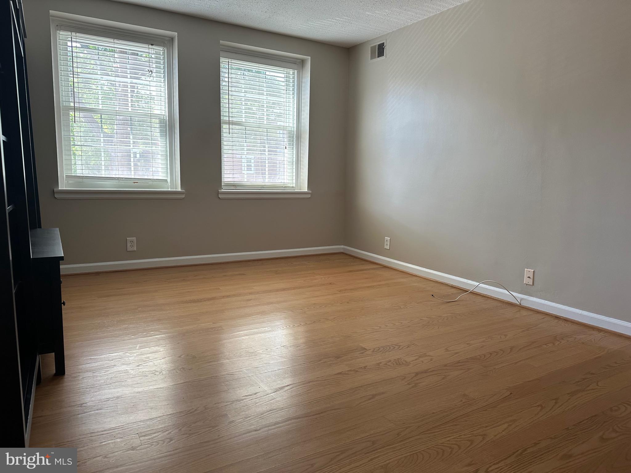 FAIRLINGTON VILLAGES - Residential