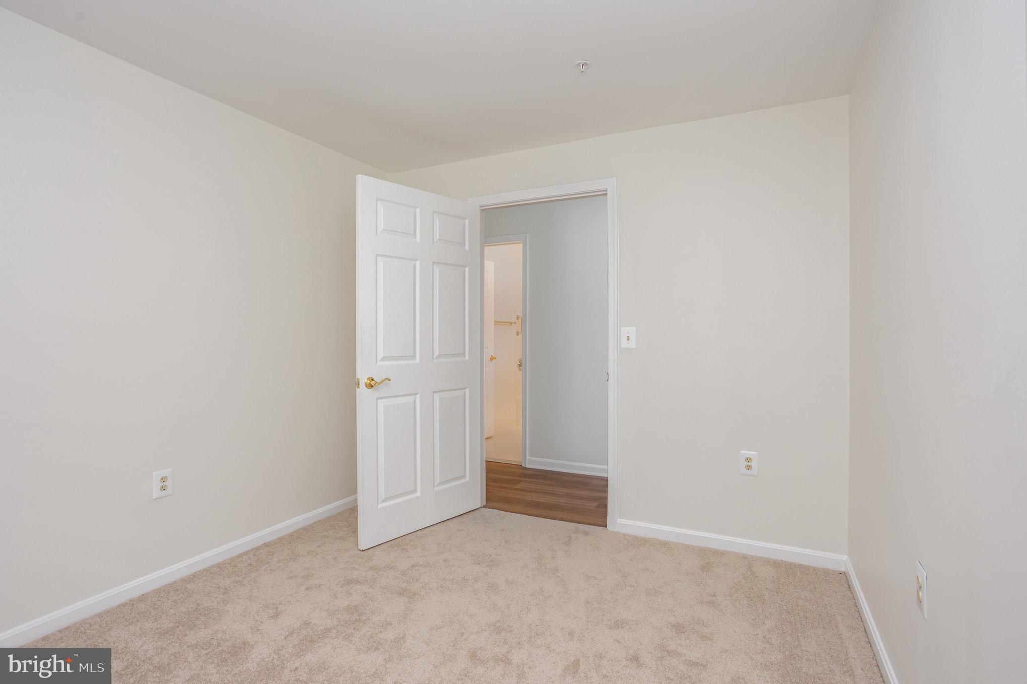 PERRY BROOK CONDOMINIUMS - Residential