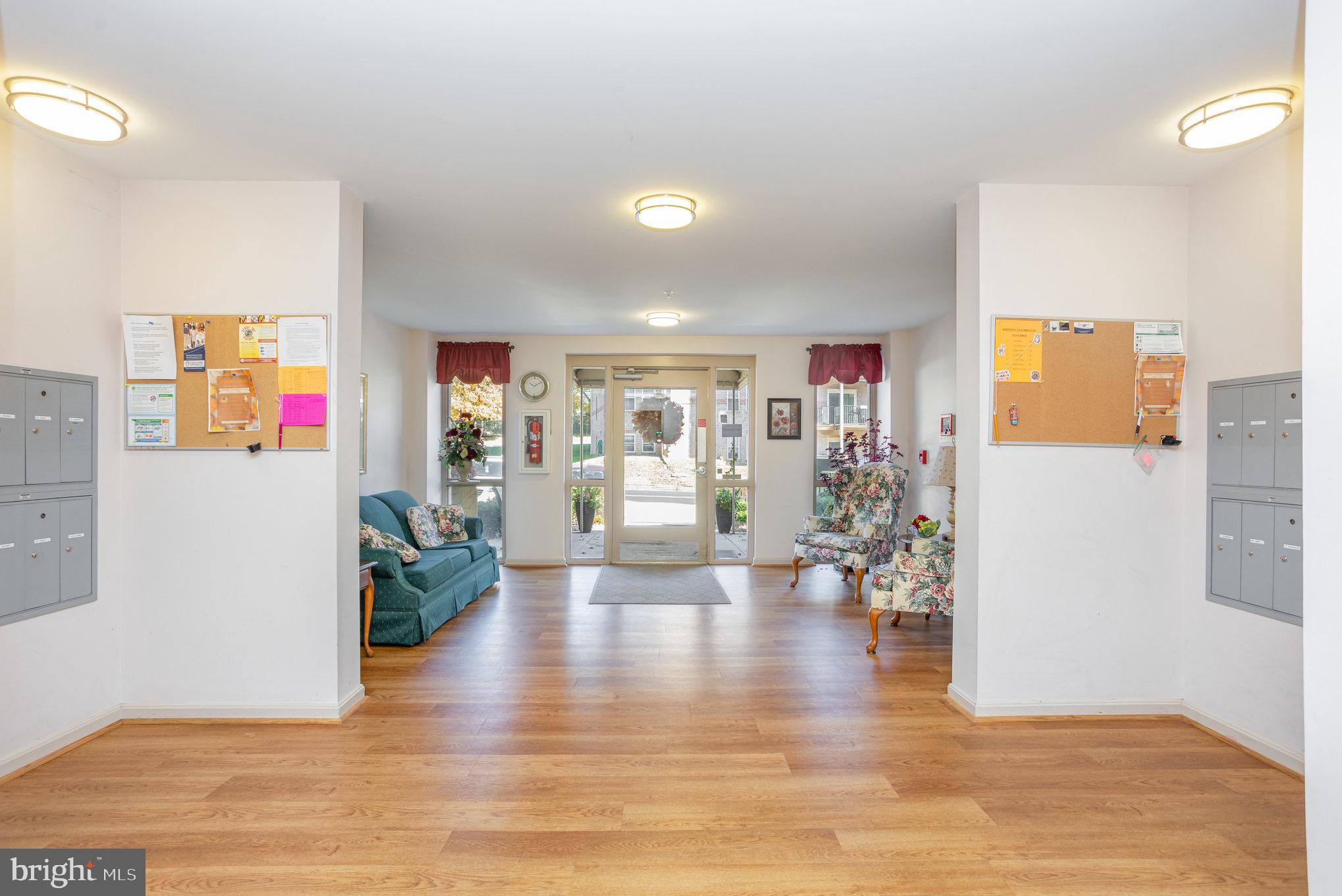 PERRY BROOK CONDOMINIUMS - Residential