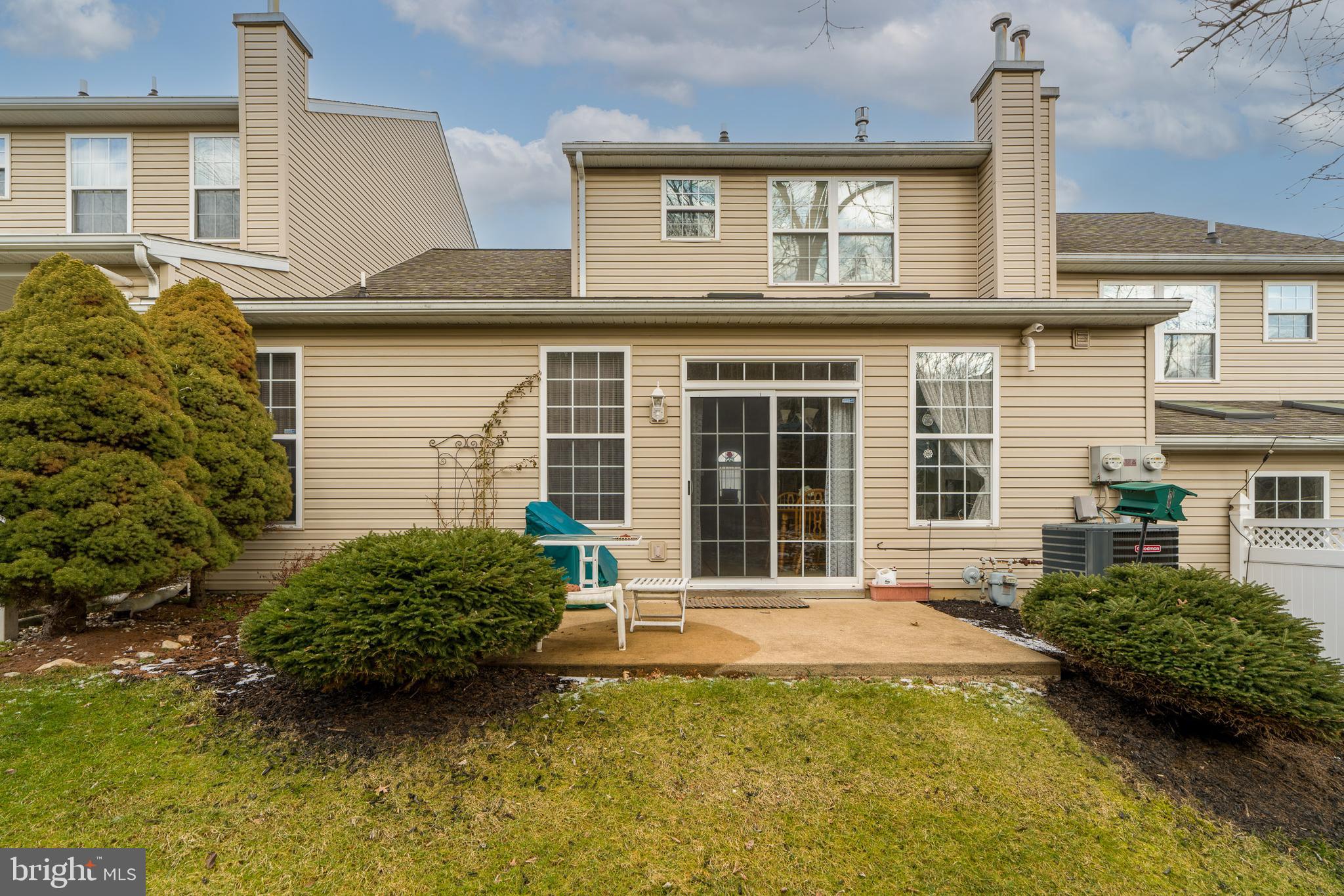 THOMAS GARDENS - Residential