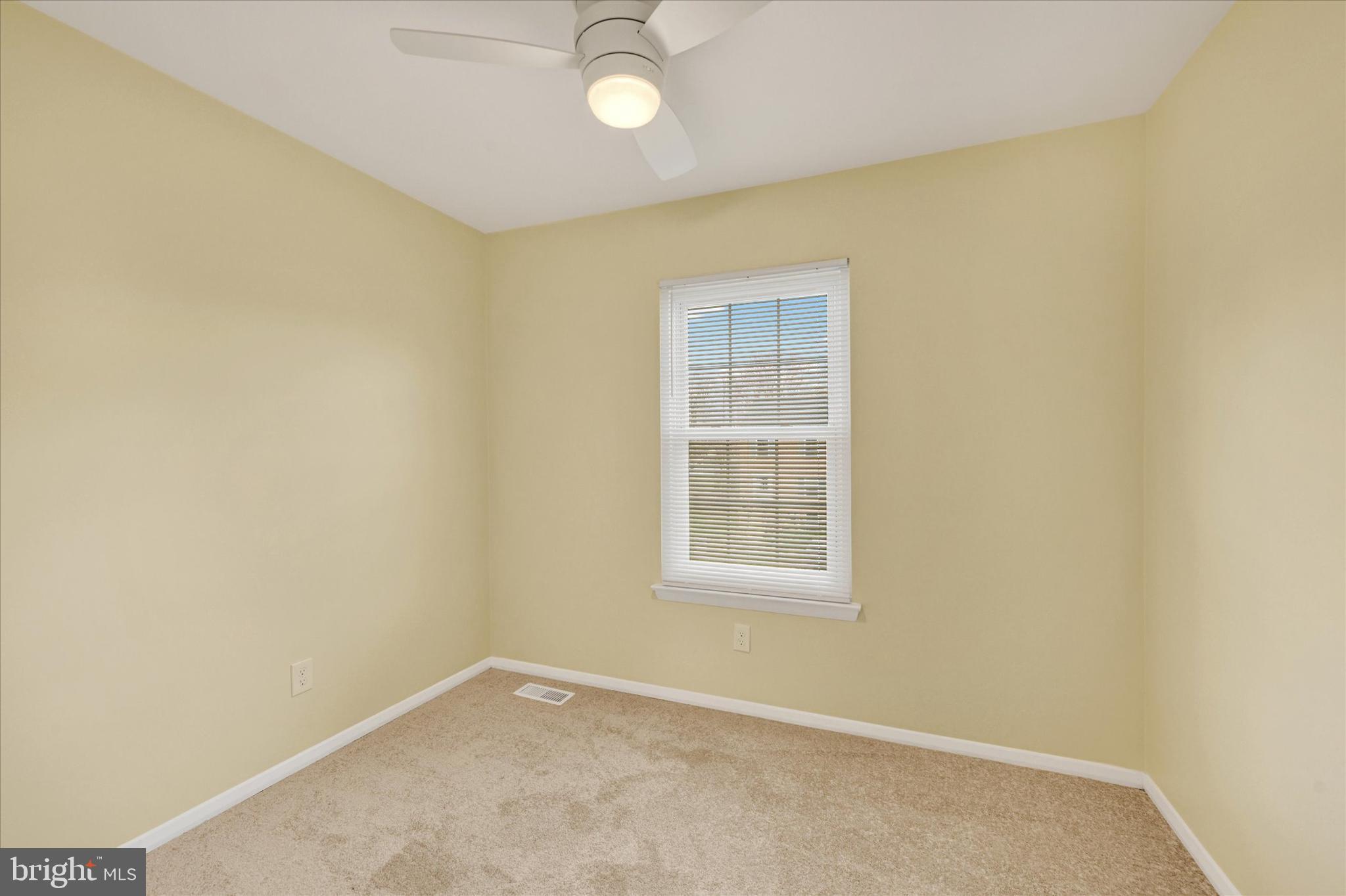 WOODSDALE MANOR - Residential