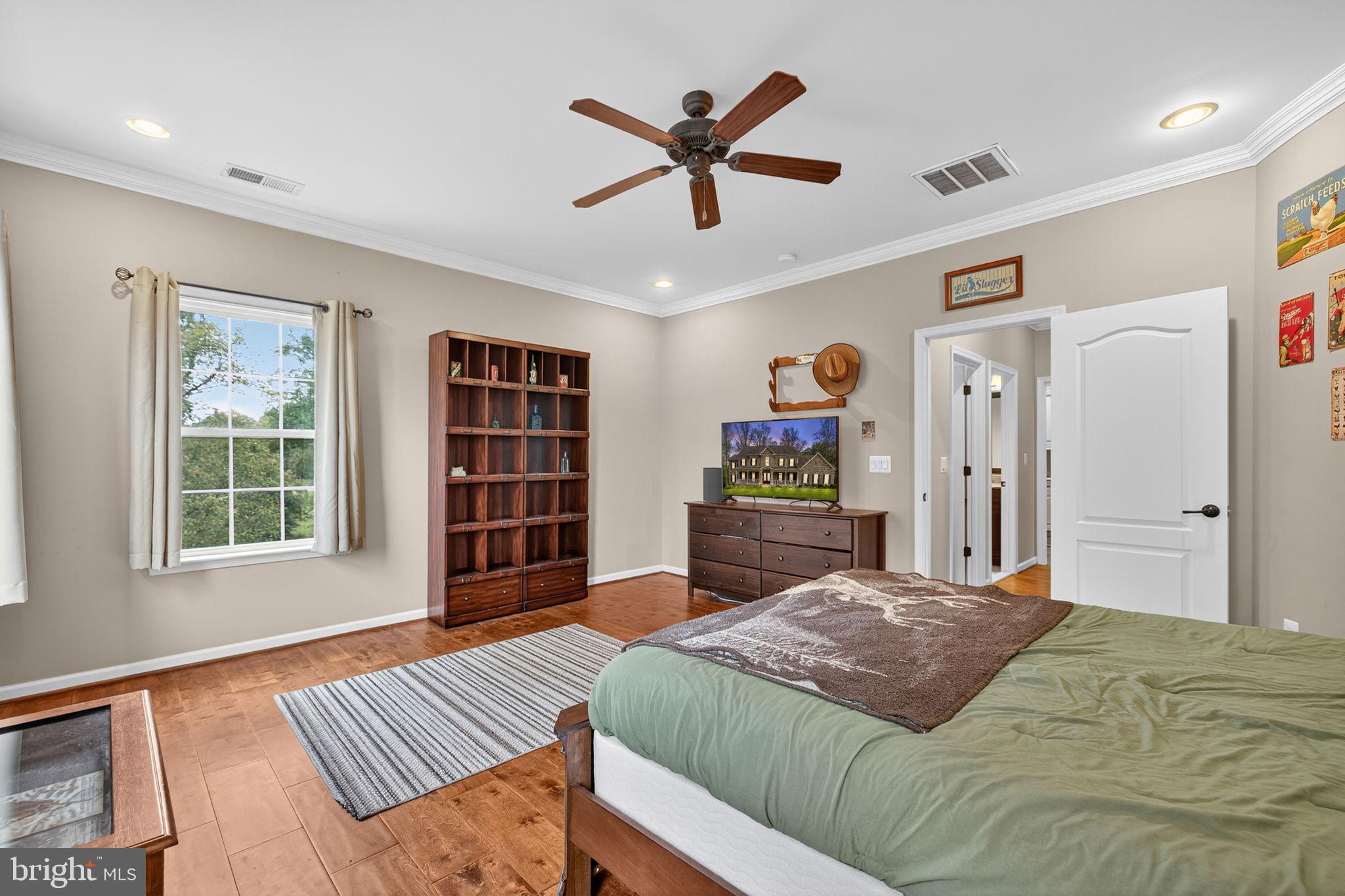 EVERGREEN VILLAGE - Residential