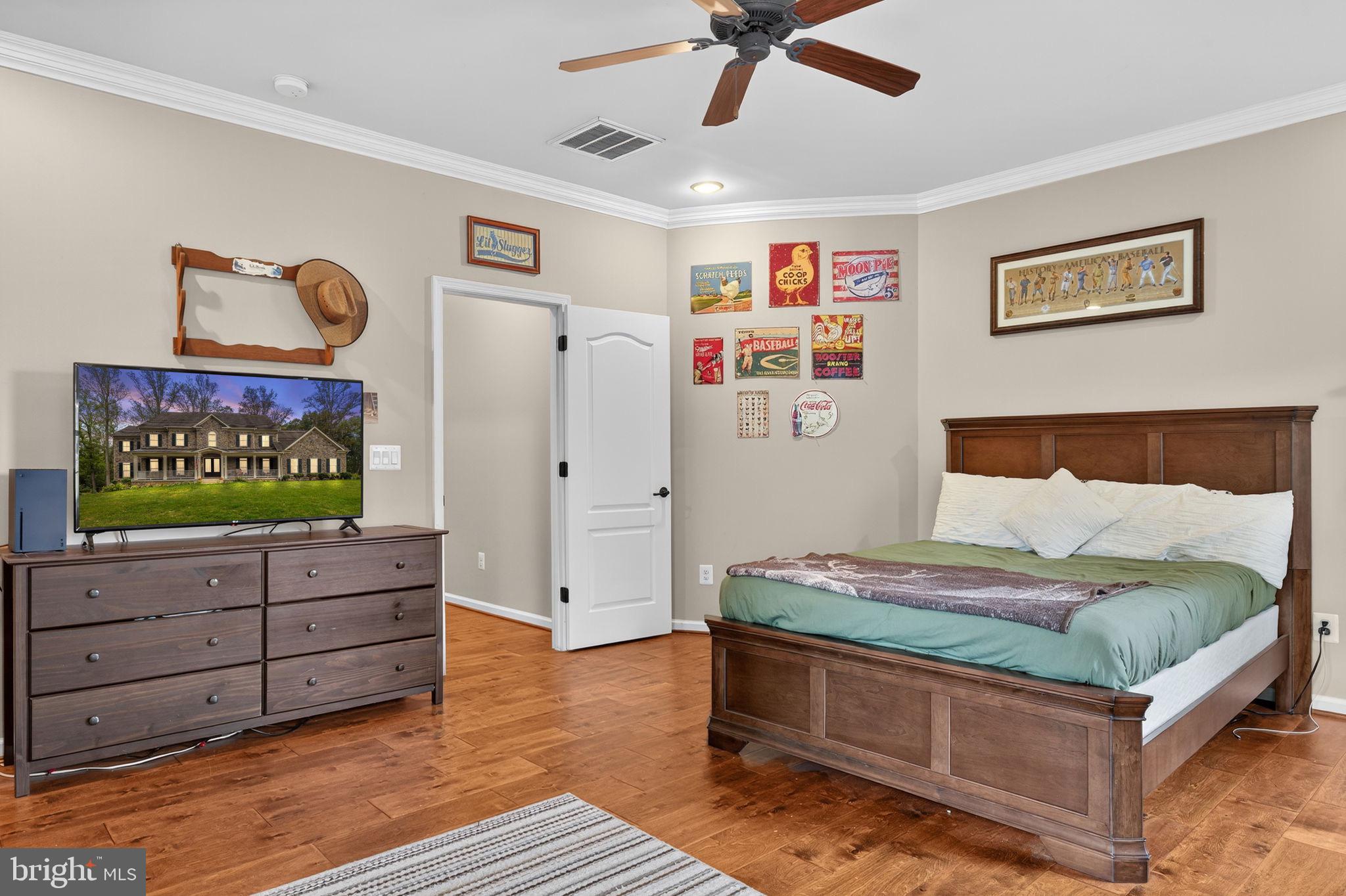 EVERGREEN VILLAGE - Residential