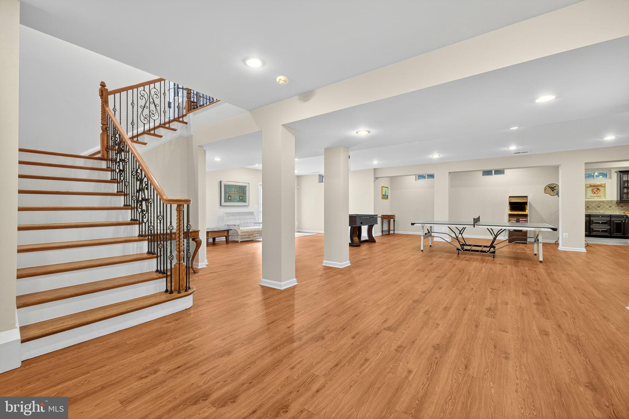 EVERGREEN VILLAGE - Residential