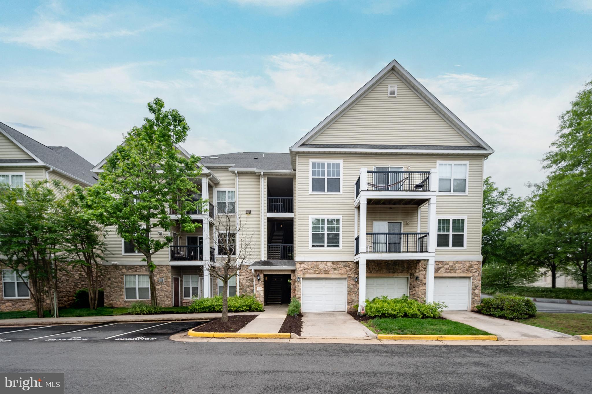 Experience the perfect blend of comfort, convenience, and rarity in this beautifully updated 2-bedroom, 2-bath condo in the heart of Centreville! Featuring a bright and open floor plan and spacious bedrooms, this home offers easy, low-maintenance living in an ideal commuter location. What truly sets this unit apart is the highly sought-after private garage exclusive to this unit — a rare and valuable feature providing secure parking, additional storage, and unmatched convenience rarely found in condo communities. Enjoy being just minutes from shopping, dining, parks, and major commuter routes while coming home to a space that offers both functionality and charm.