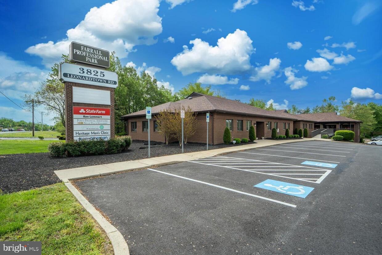 This first floor suite offers exactly what your business needs! Features include a nice sized reception & waiting area, 1 large office or work space, 4 additional offices along the hallway, 1 bathroom, 1 storage & mechanical closet, and a large break room/kitchen area.  Ample parking and situated in a nice, commutable location to service multiple areas of Charles County. Call to schedule your showing today!