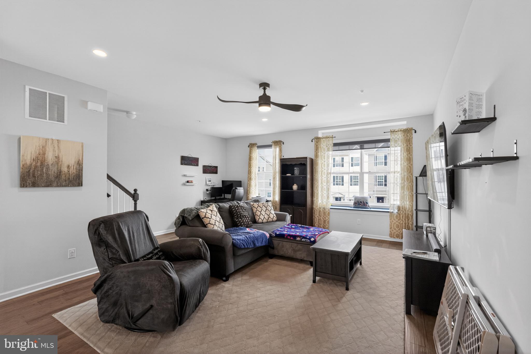 ENCLAVE AT RIDGEWOOD - Residential