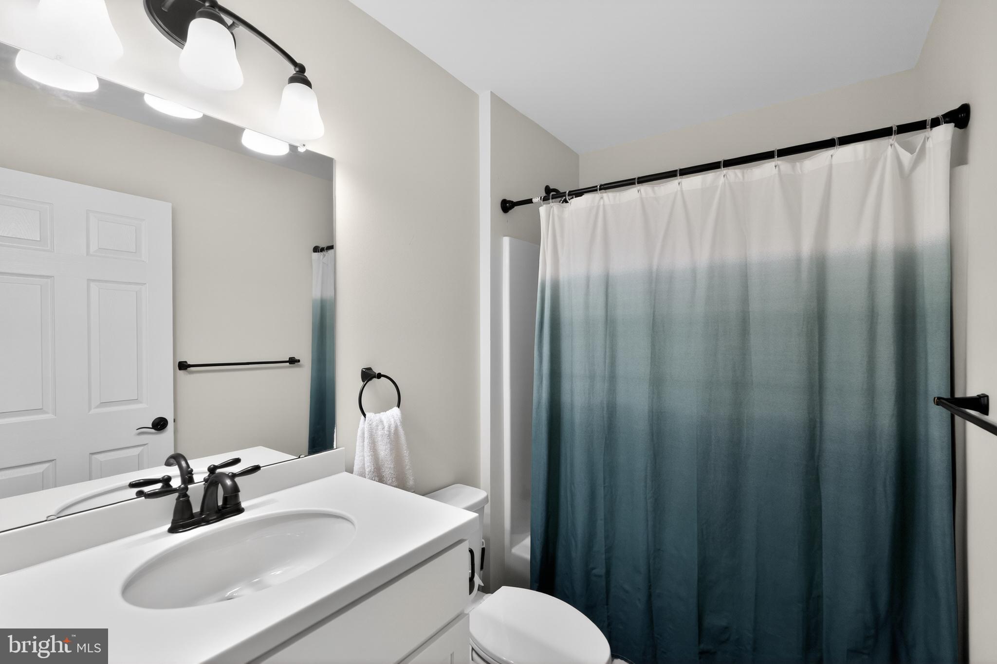 ENCLAVE AT RIDGEWOOD - Residential