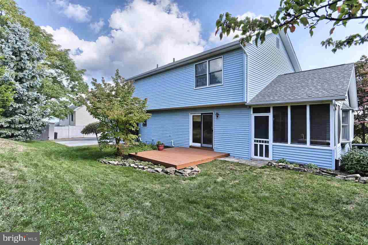 FAIRWAY ESTATES - Residential