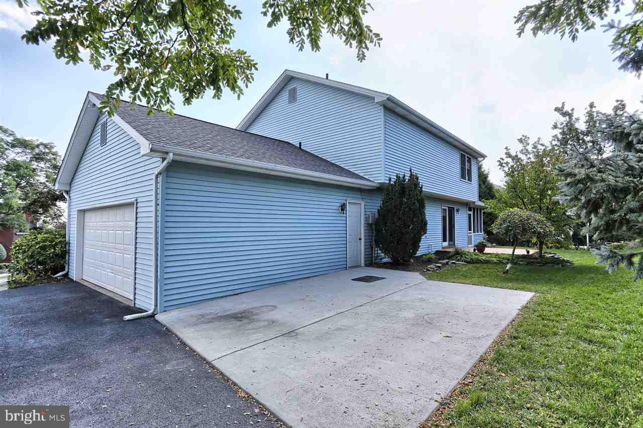 FAIRWAY ESTATES - Residential