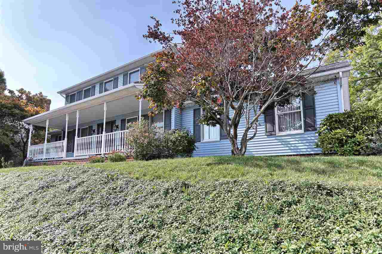 FAIRWAY ESTATES - Residential