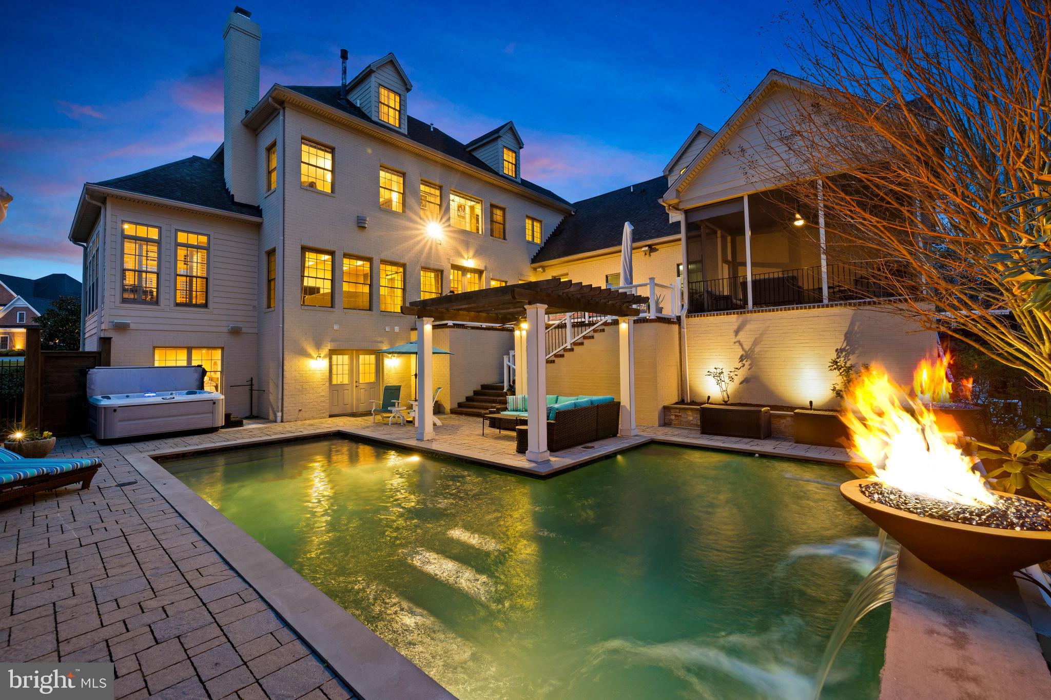 RUXTON - Residential