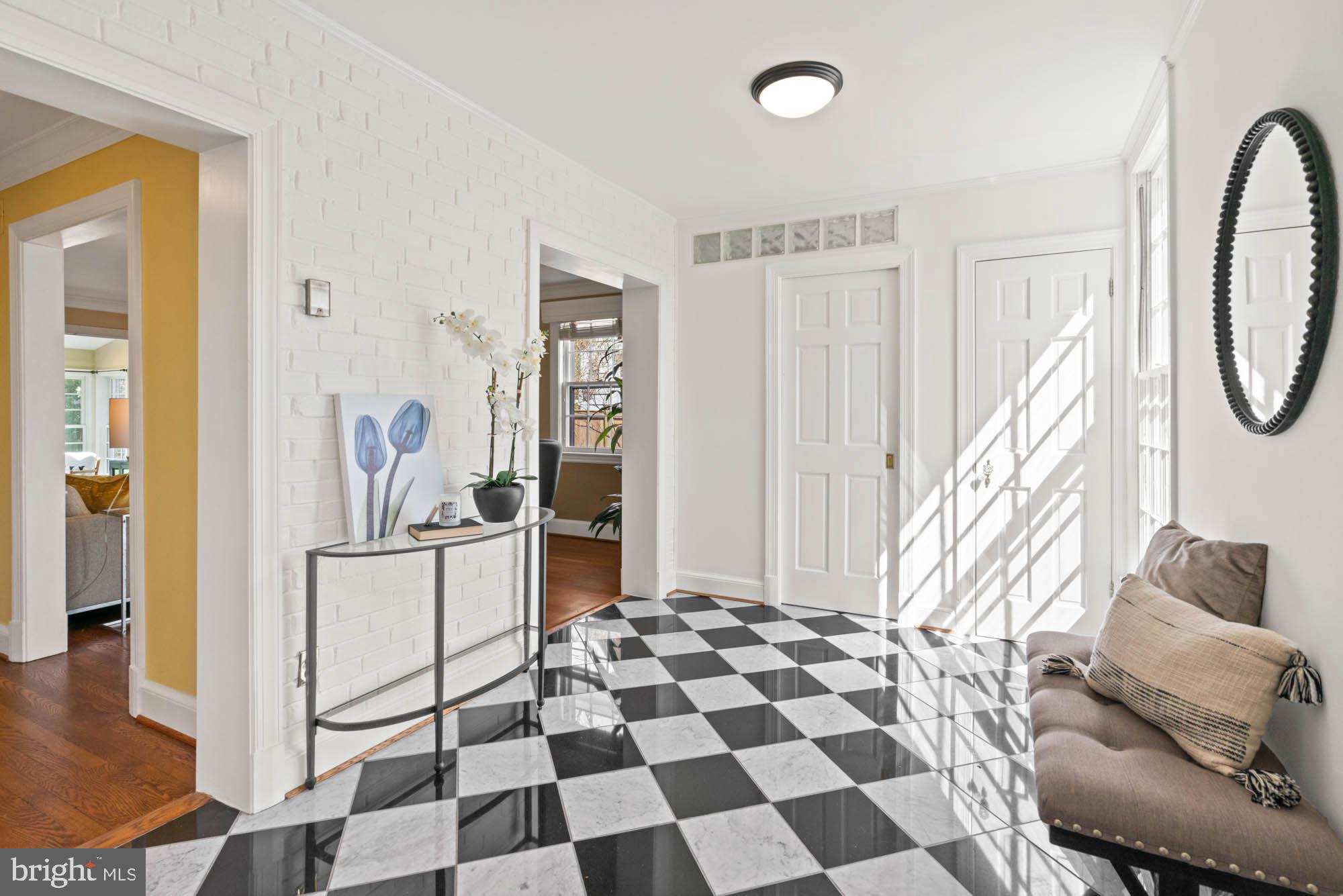 WESTGATE - Residential