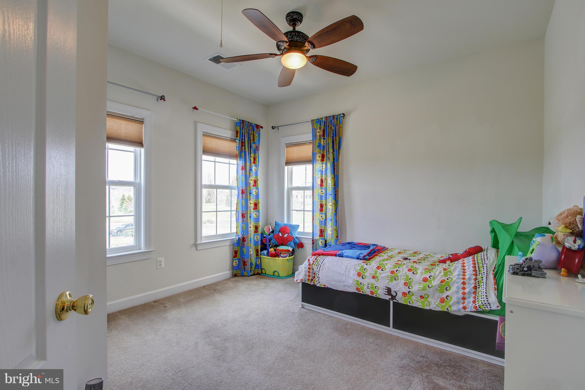 GREENWAY VILLAGE - Residential