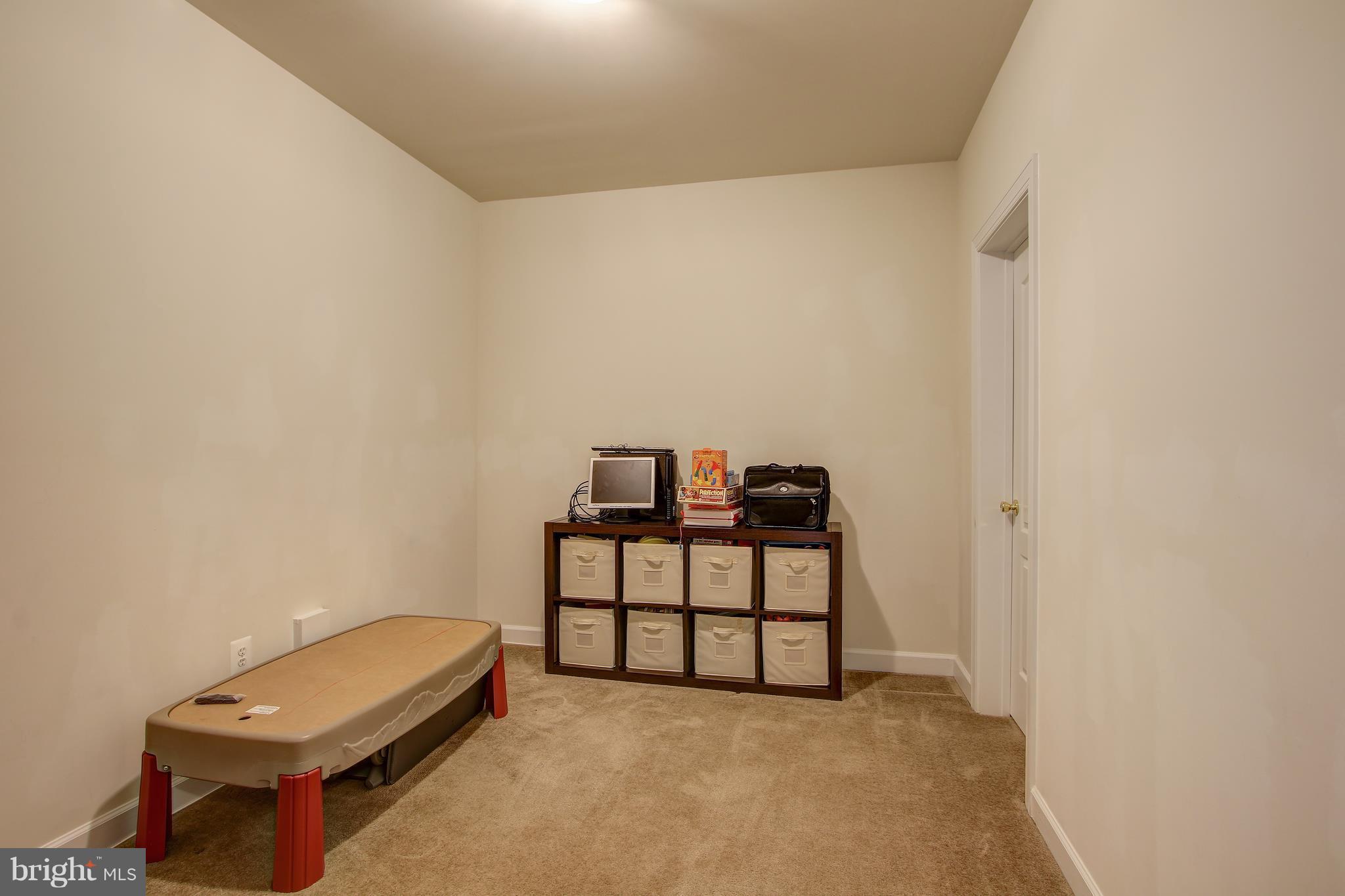 GREENWAY VILLAGE - Residential
