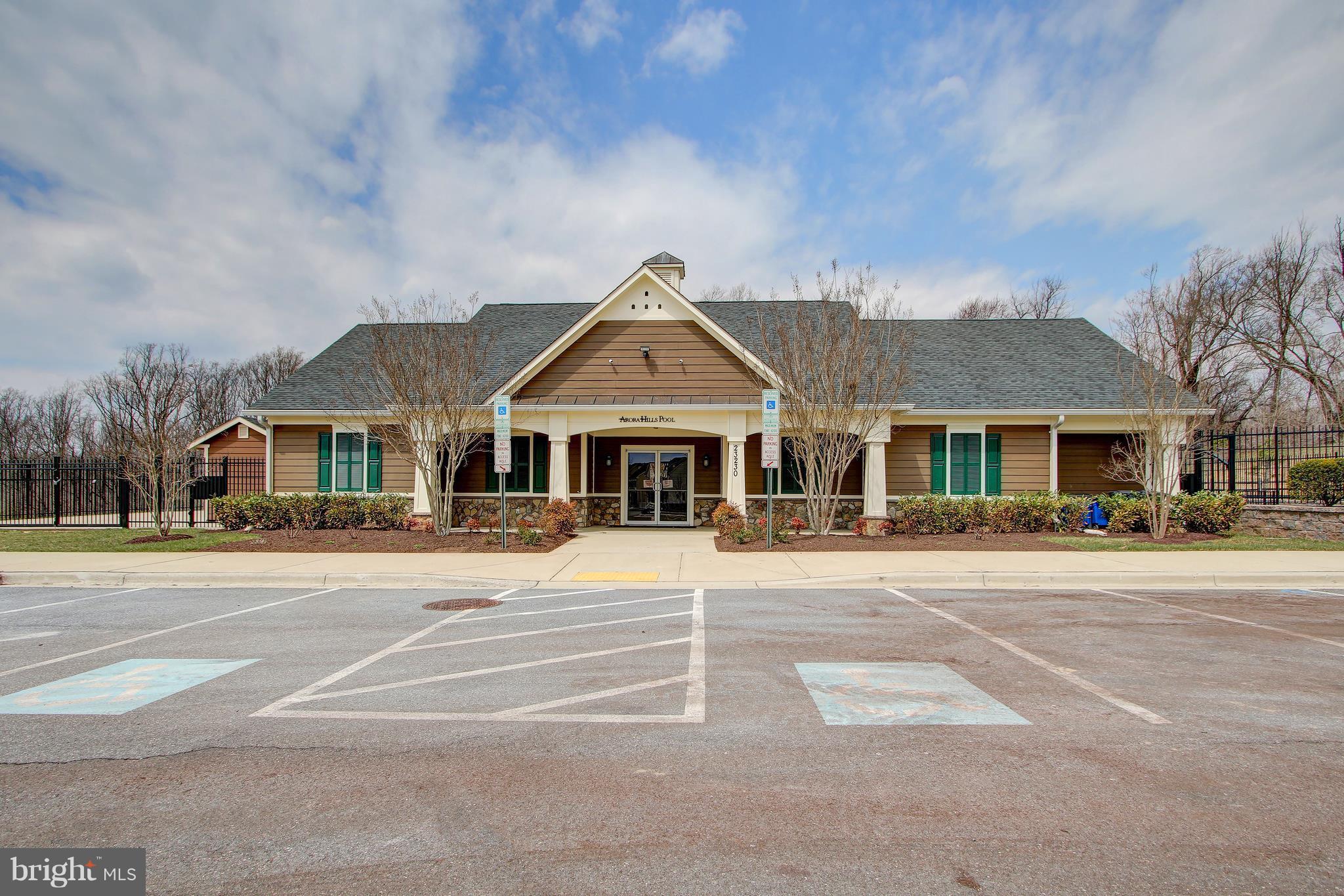 GREENWAY VILLAGE - Residential