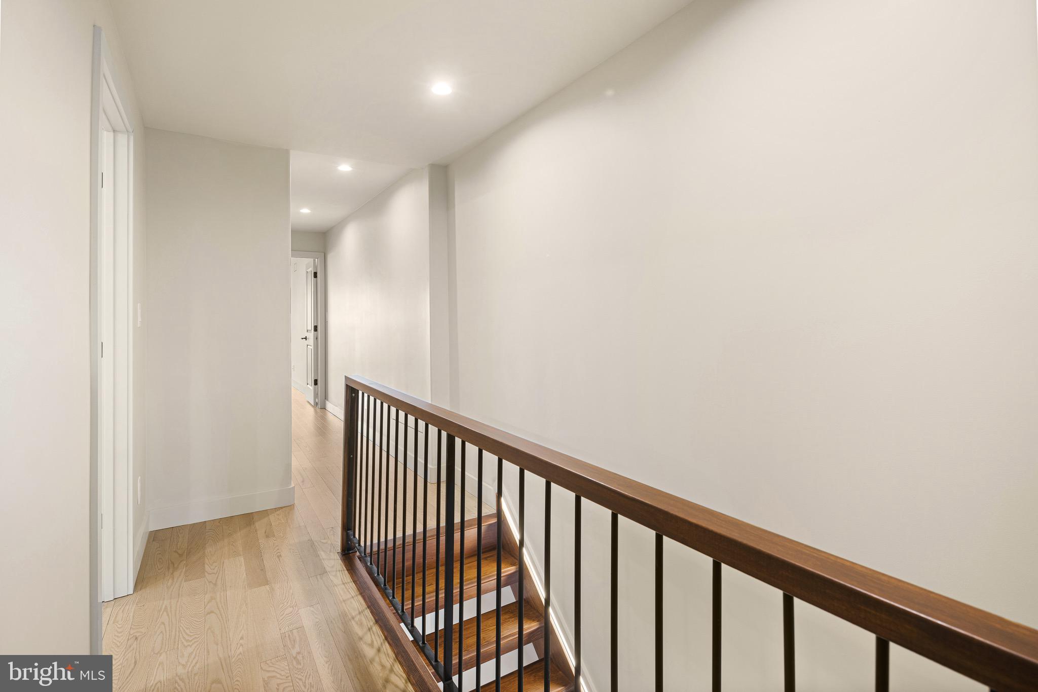 RICHMOND - Residential