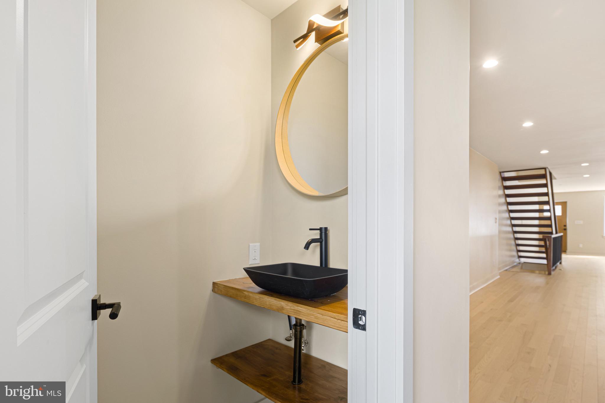 RICHMOND - Residential