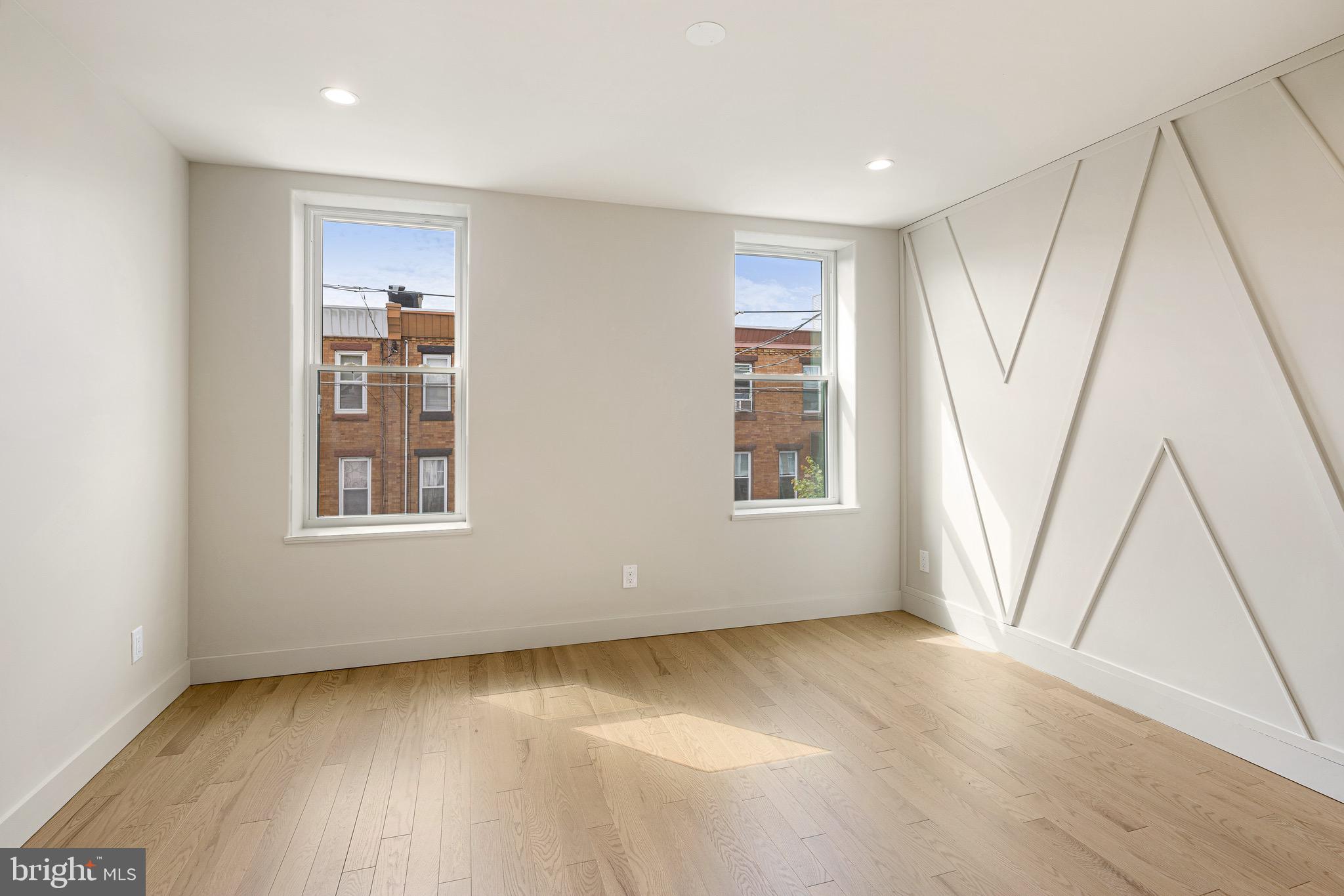 RICHMOND - Residential